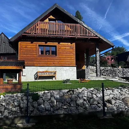 Na Vrsku Сasa de vacaciones *
