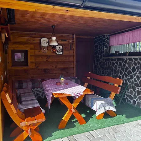 Na Vrsku Сasa de vacaciones Huty