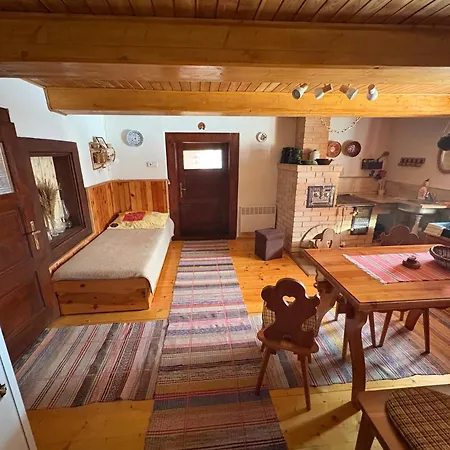 Na Vrsku Сasa de vacaciones Huty